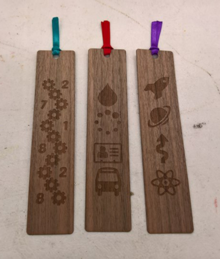 Examples of bookmarks with a ribbon on top